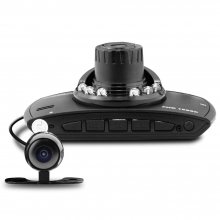 Автомобильный видеорегистратор XPX P7 Автомобильный видеорегистратор, 2-канальный - запись видео 1920x1080, ЖК-экран 2,7",  угол обзора 170°, микрофон, SD (SDHC), камера заднего вида.