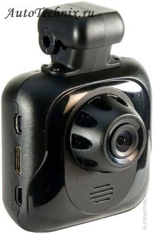 Видеорегистратор с 2 камерами Subini D35 Subini D35 - видеорегистратор с двумя камерами и возможностью записи FullHD видео с разрешением (1920 x 1080). Угол обзора передней камеры составляет 110 градусов. Задняя камера представляет из себя широкоугольный объектив с углом обзора 140 градусов. Видеорегистратор оснащен 2.4 дюймовым TFT дисплеем. Благодаря встроенному G-сенсору, видеорегистратор Subini D35 сохранить вашу запись при экстренном торможении или ДТП. Видеорегистратор имеет внутреннюю память 500 мб, но также способен записывать видео на карту памяти Micro SD до 32Gb